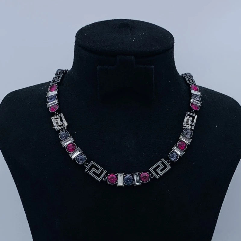 2025 New Necklace Colorful Gemstones with Paper Pattern Chain Shine Exquisite Luster Showing Noble and Elegant Temperament